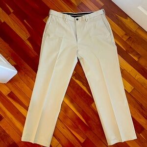 Haggar Men's Classic Tan Pants